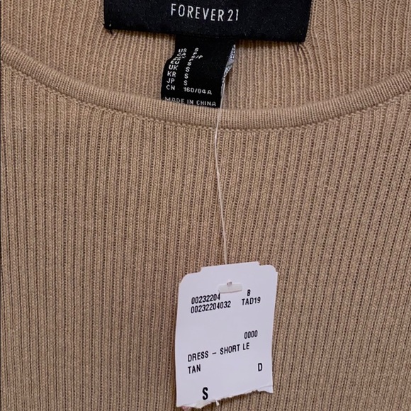 𝑓𝑜𝑟𝑒𝑣𝑒𝑟 21 𝑑𝑟𝑒𝑠𝑠 - Picture 3 of 3